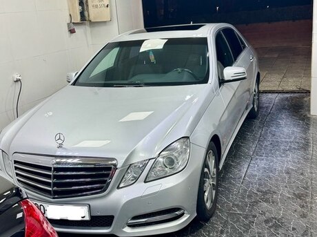 Mercedes E 250 4MATIC
