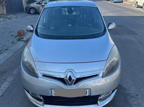 Renault Scenic 2012