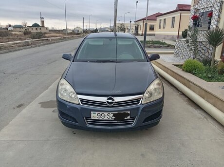 Opel Astra 2007
