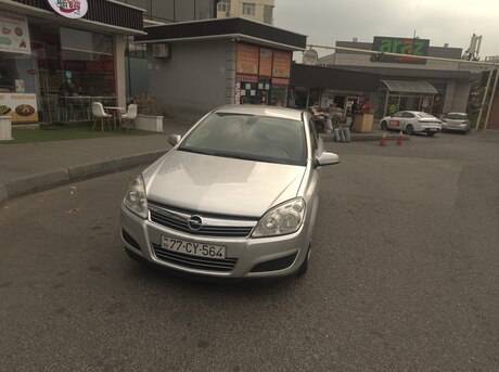 Opel Astra 2007