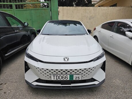 Changan Uni-V iDD