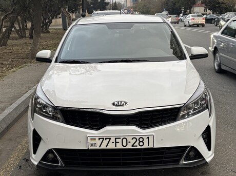 Kia Rio 2021