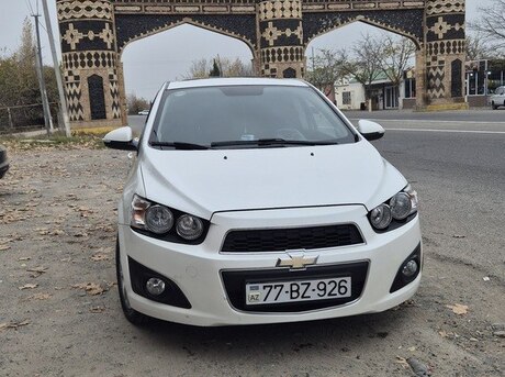 Chevrolet Aveo 2015