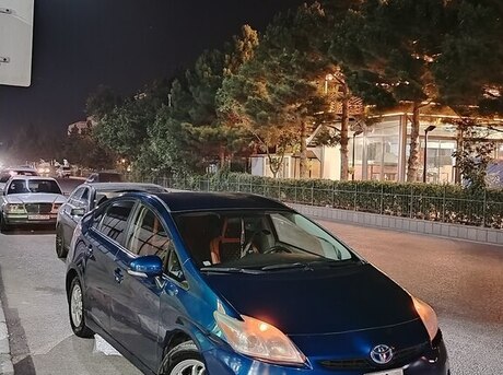Toyota Prius 2011