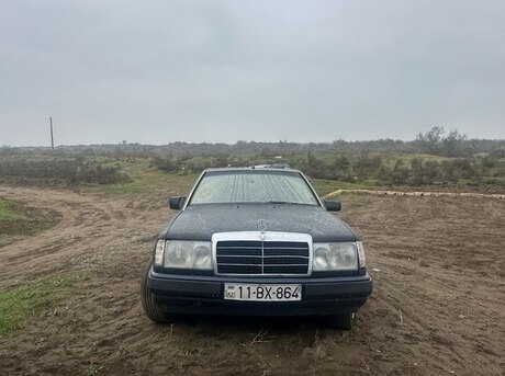 Mercedes  1993