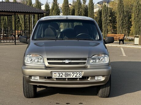 Chevrolet Niva 2008