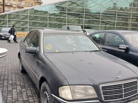 Mercedes C 250 1995