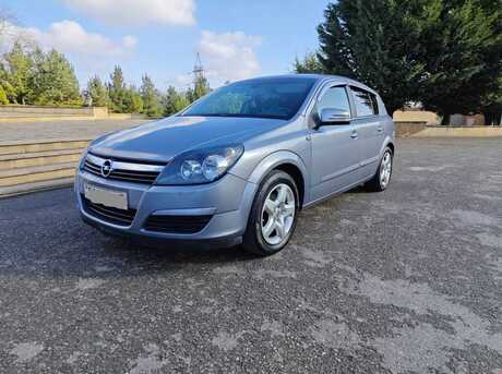 Opel Astra 2005
