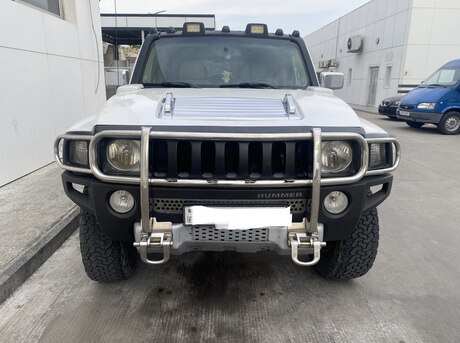 Hummer H3