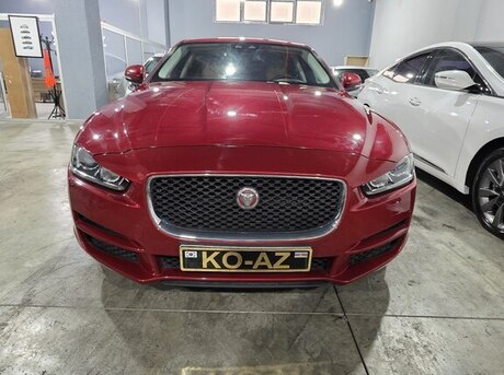 Jaguar XE