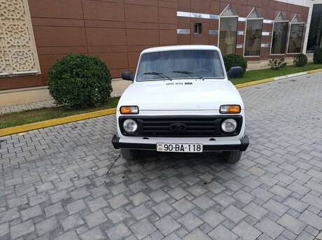 LADA (VAZ) Niva