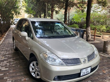 Nissan Tiida 2007