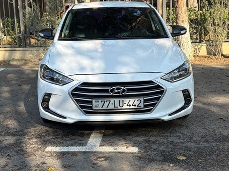 Hyundai Avante 2016