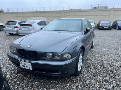 BMW 530 2001