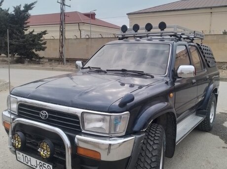 Toyota Hilux Surf