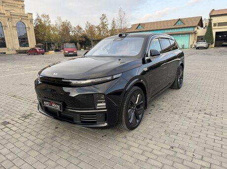 Li Auto L7