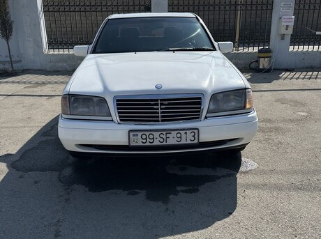 Mercedes C 280