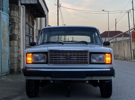 LADA (VAZ) 2107 2005