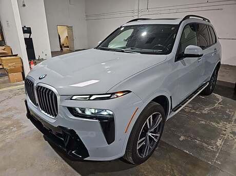 BMW X7