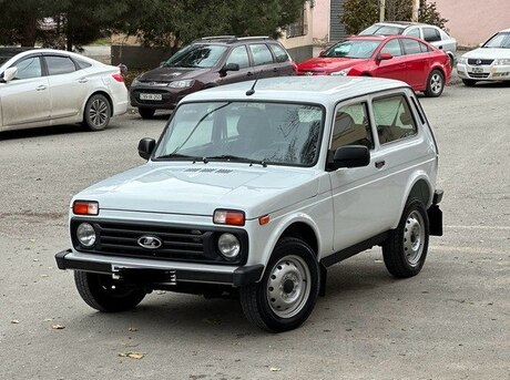 LADA (VAZ) Niva