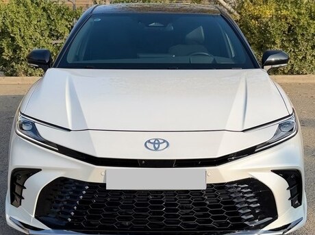 Toyota Camry 2024