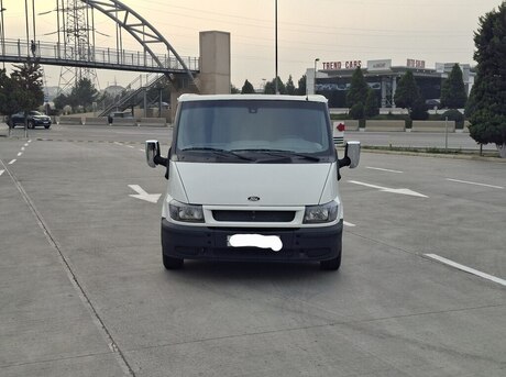 Ford Transit 2000