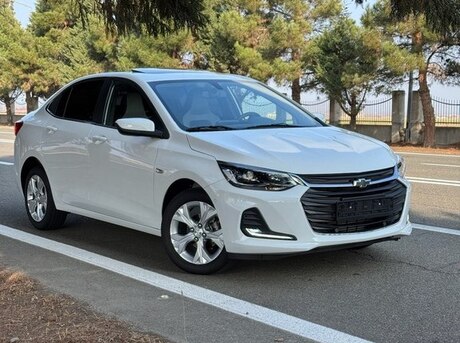 Chevrolet Onix — фото 1
