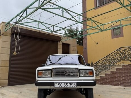LADA (VAZ) 2107