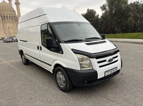 Ford Transit 2010