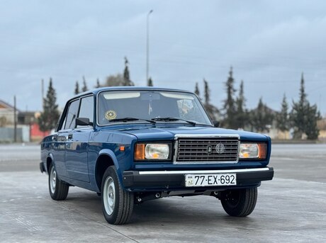 LADA (VAZ) 2107