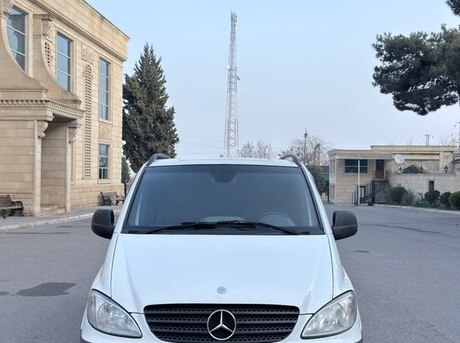 Mercedes  2008