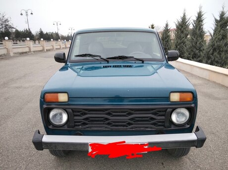 LADA (VAZ) Niva 2015