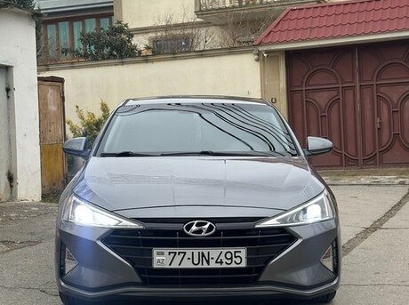 Hyundai Elantra 2019