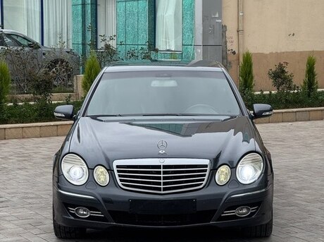 Mercedes E 220