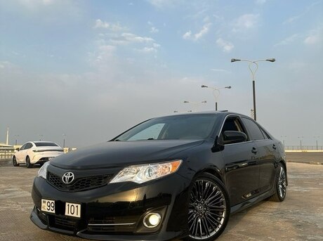 Toyota Camry 2013