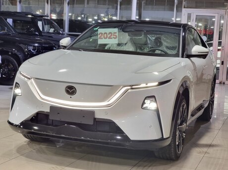 Mazda EZ-60