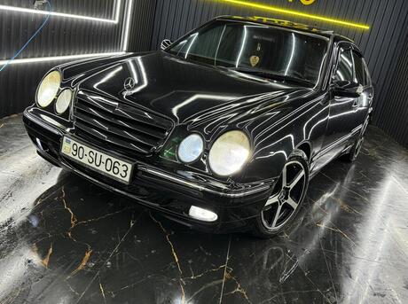 Mercedes E 270 2001