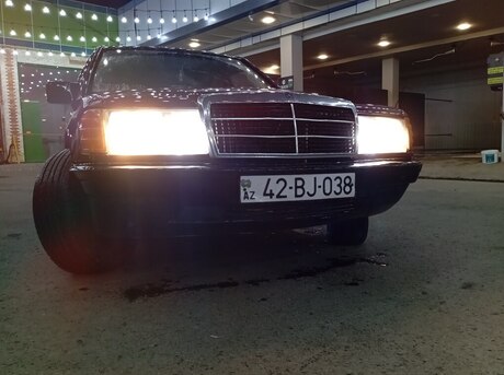 Mercedes 190 1986