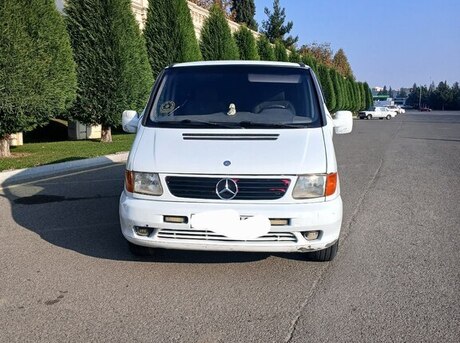 Mercedes  1999