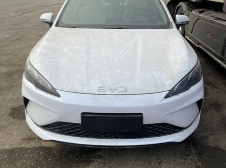 BYD Seal 05