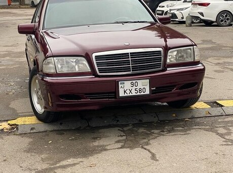 Mercedes C 180