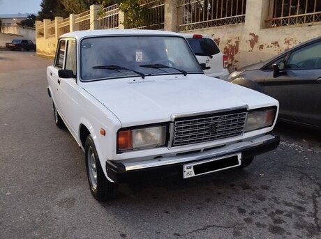 LADA (VAZ) 2107