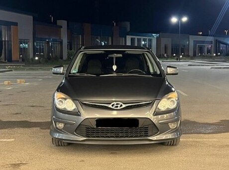 Hyundai i30 2011
