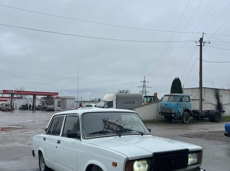 LADA (VAZ) 2107 1995