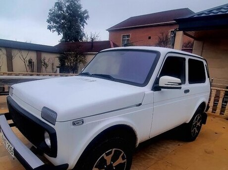 LADA (VAZ) Niva