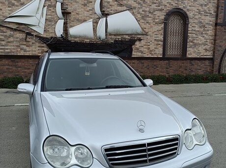 Mercedes C 220
