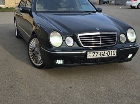 Mercedes E 220 2000