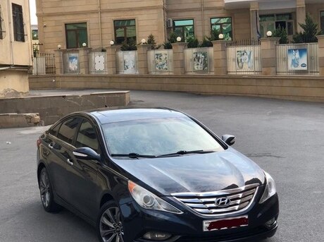 Hyundai Sonata 2012