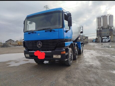 Mercedes Actros 1844 2001