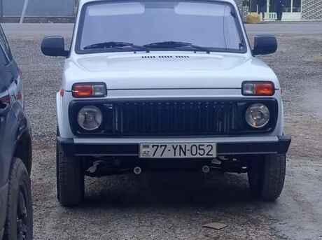 LADA (VAZ) Niva